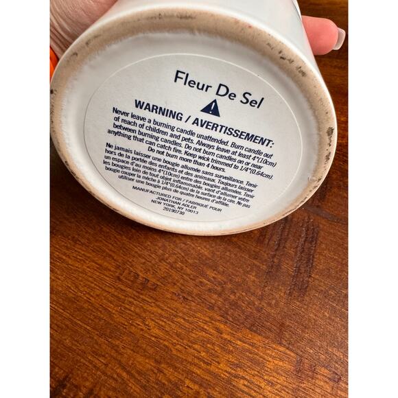Jonathan Adler Fleur De Sel White Ceramic Jar-Lid Refill Scented Candle NEW - Picture 3 of 3